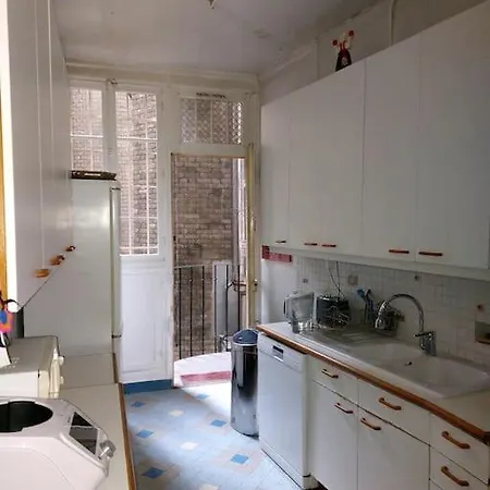 Bel Centre Apartment Paris